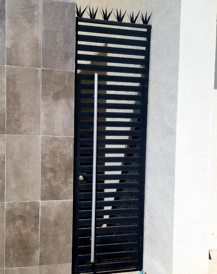 Ferienwohnung Moderna Habitacion/Bano Privada Ciudad Juárez Exterior foto
